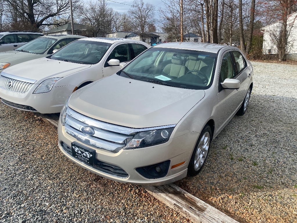 2010 Ford Fusion SE for sale by dealer