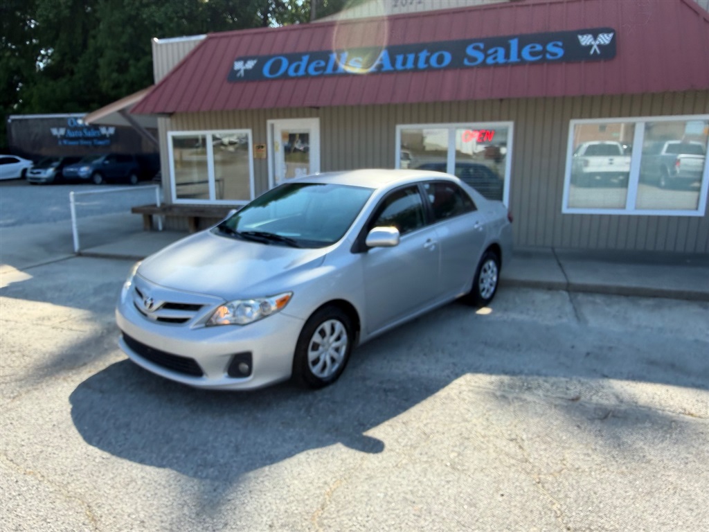 2011 Toyota Corolla LE 4-speed AT for sale by dealer