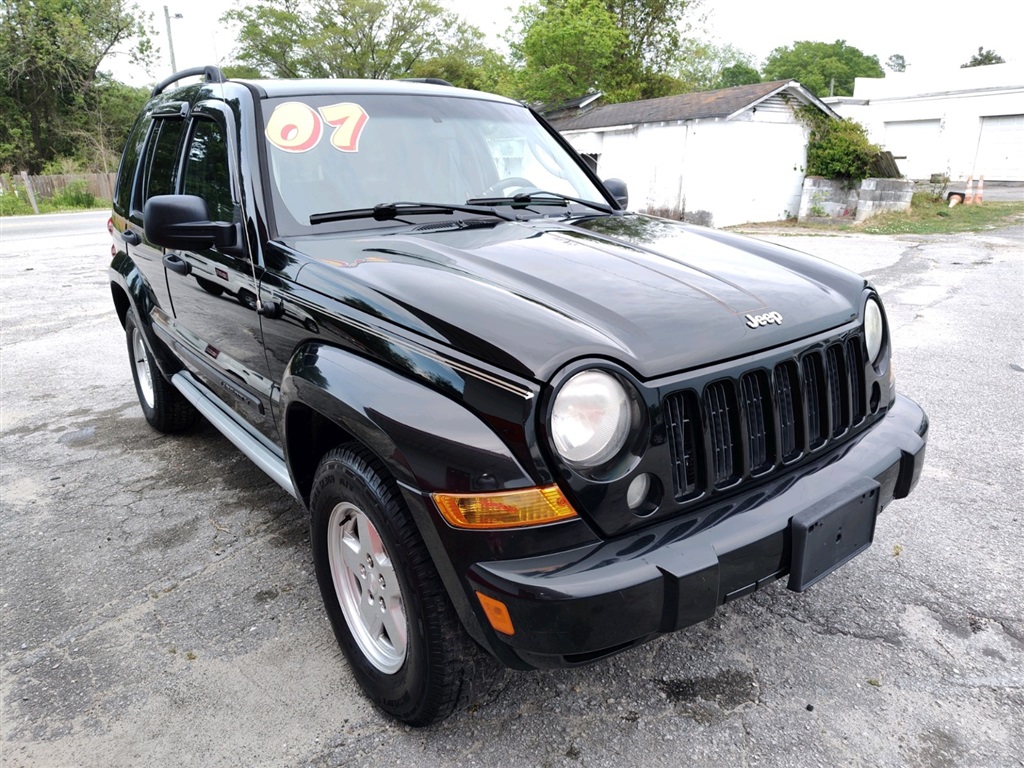 2007 Jeep Liberty Sport 4WD for sale by dealer