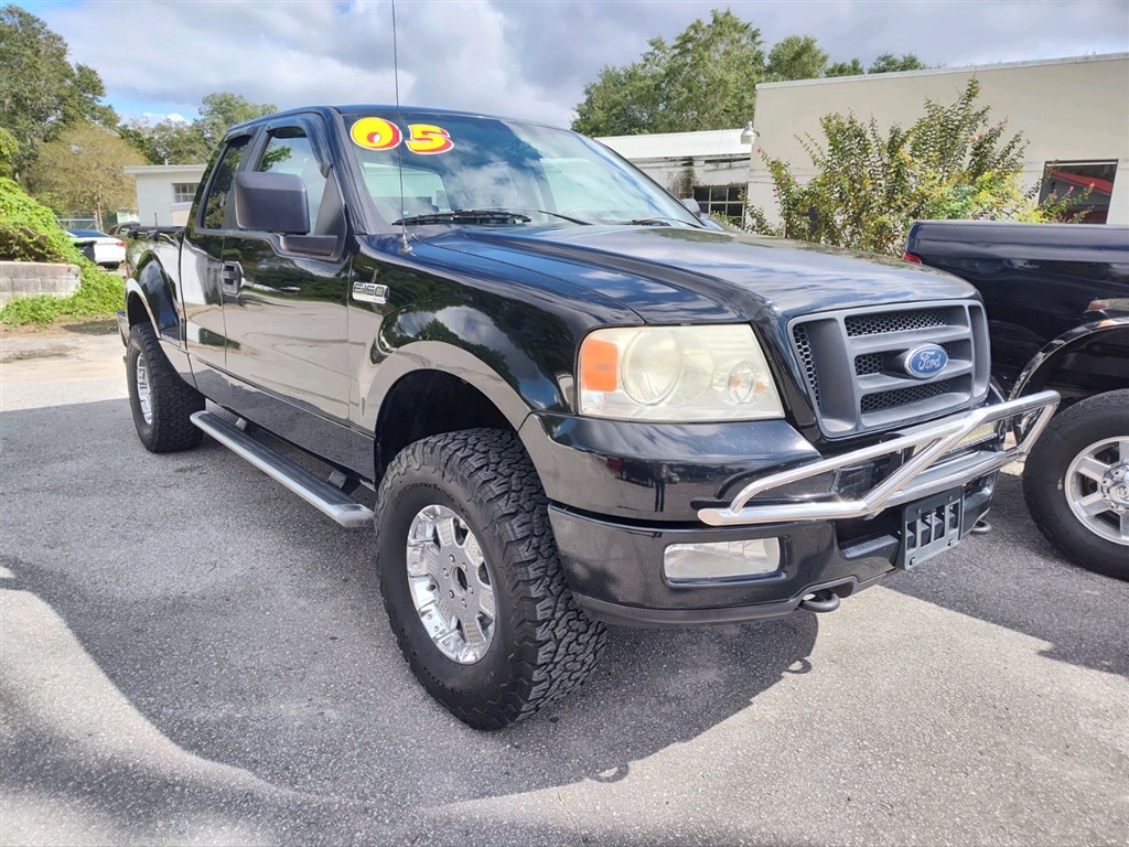 2005 Ford F-150 STX SuperCab Flareside 4WD for sale by dealer