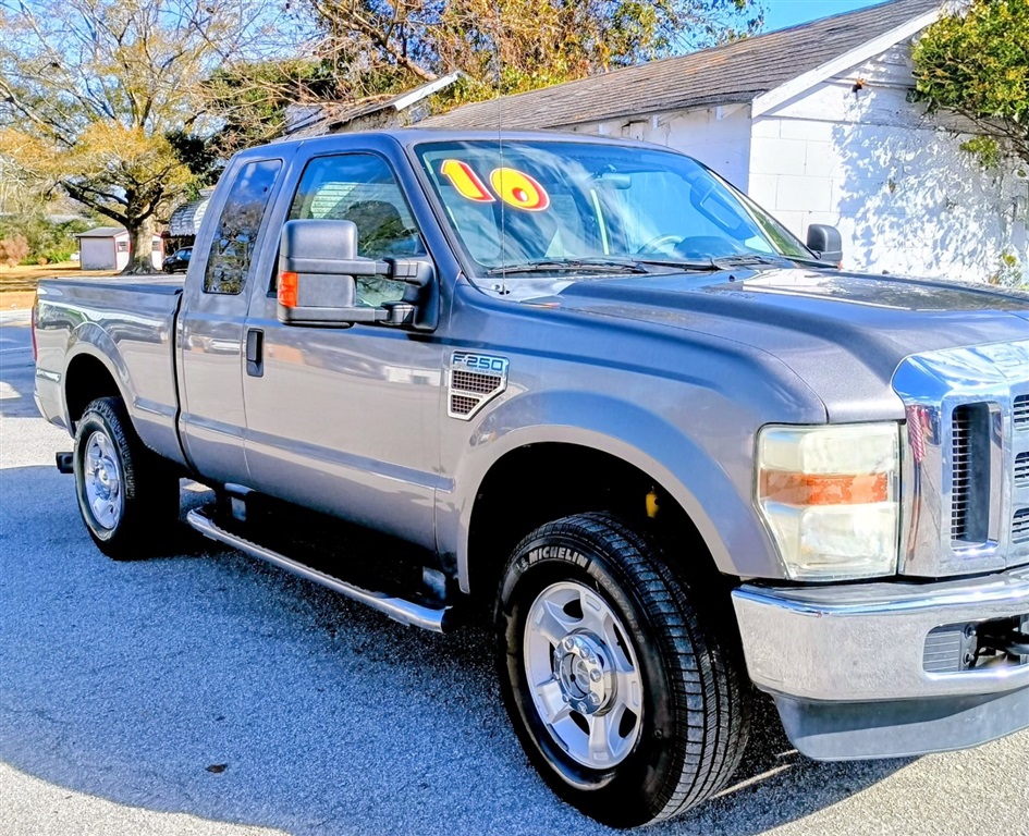 2010&nbsp;Ford&nbsp;F-250 SD XLT SuperCab 4WD