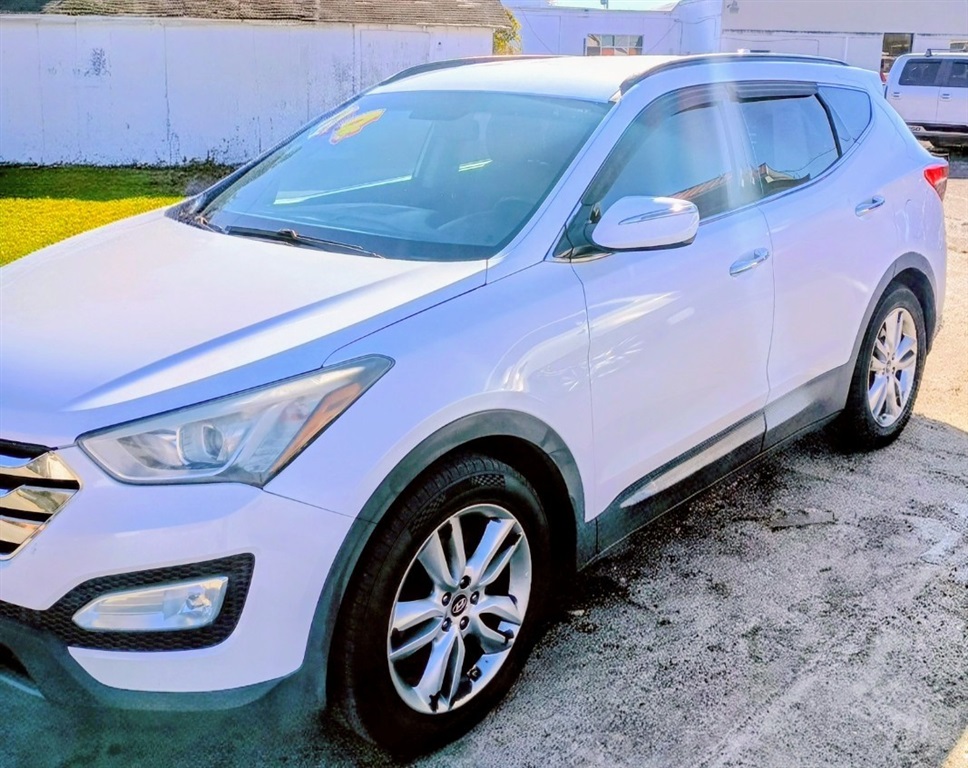 2014&nbsp;Hyundai&nbsp;Santa Fe Sport 2.0T FWD