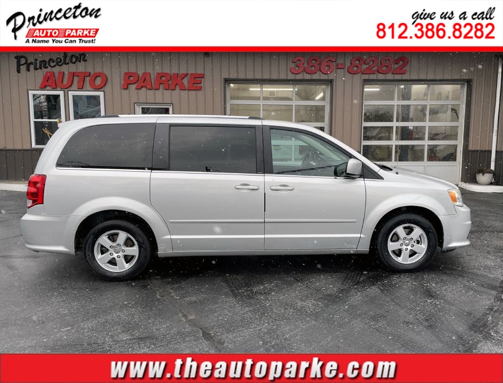 2011 DODGE GRAND CARAVAN CREW for sale by dealer