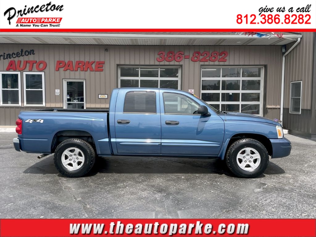 2005 DODGE DAKOTA QUAD SLT for sale by dealer