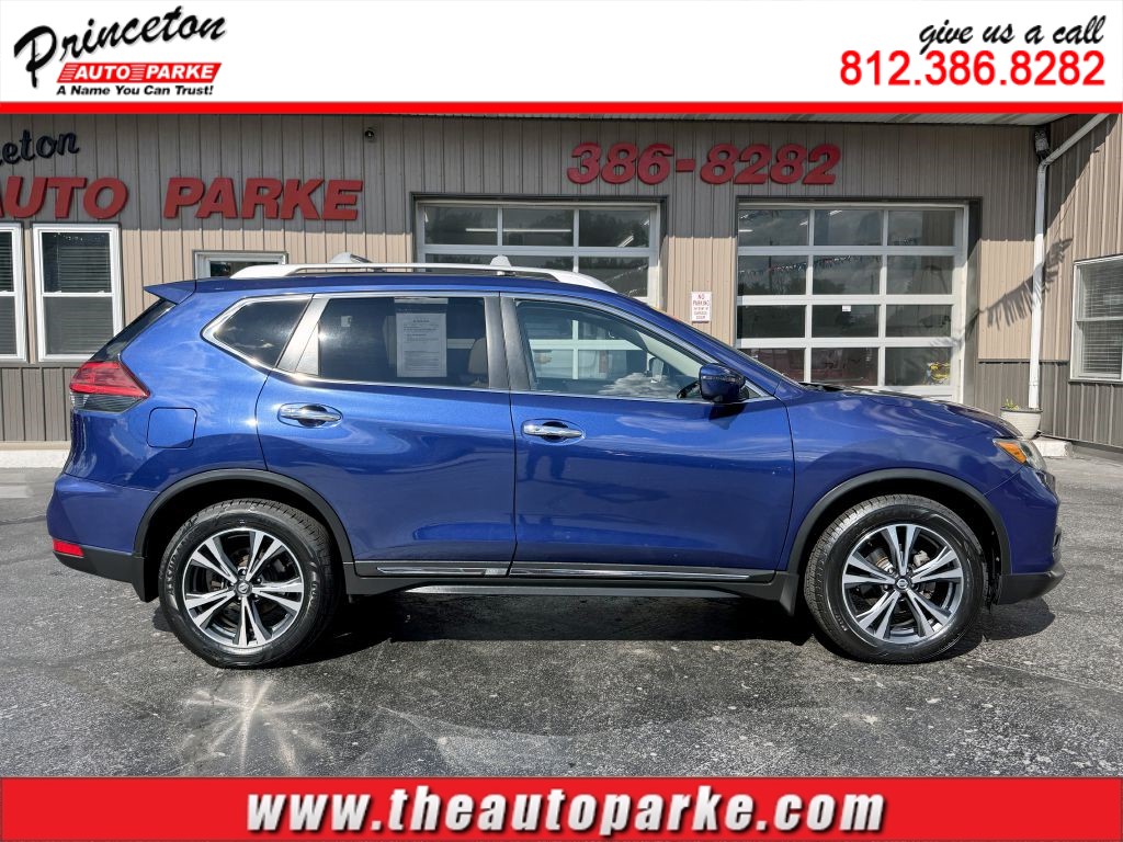 2017 NISSAN ROGUE SL for sale by dealer
