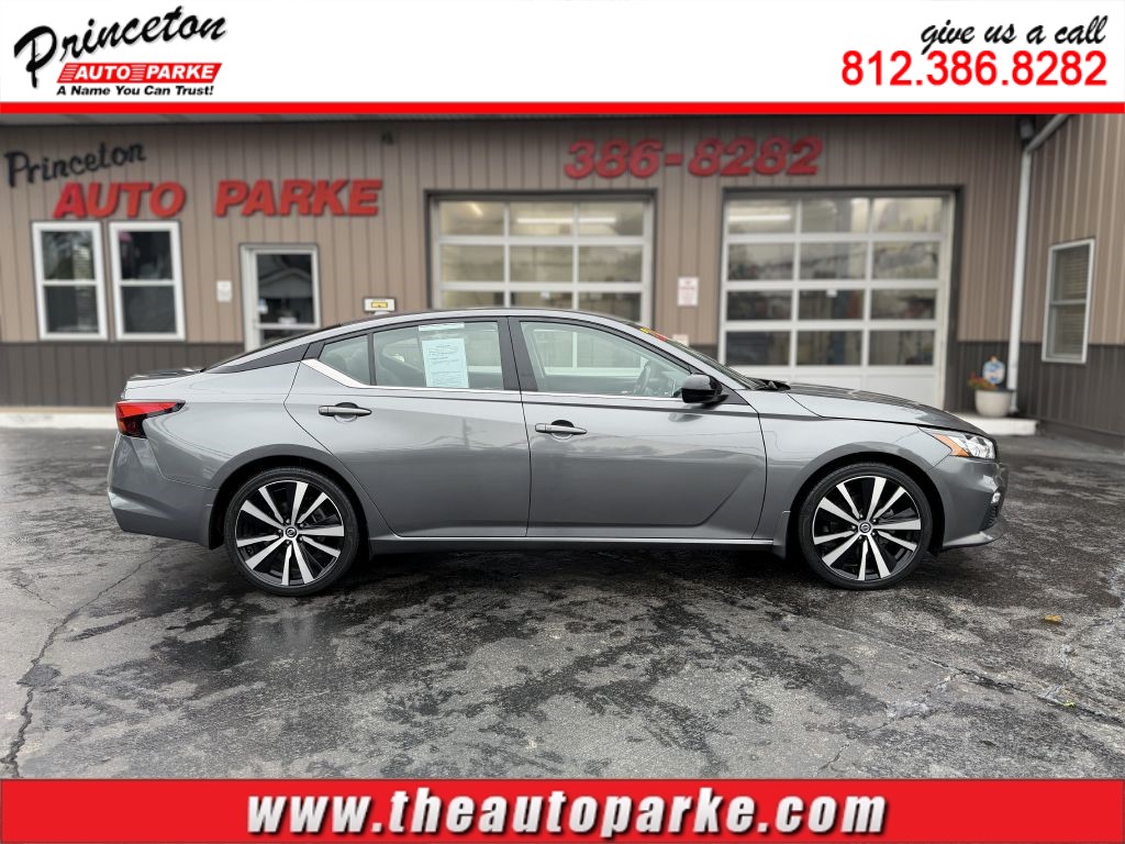 2022 NISSAN ALTIMA SR for sale by dealer