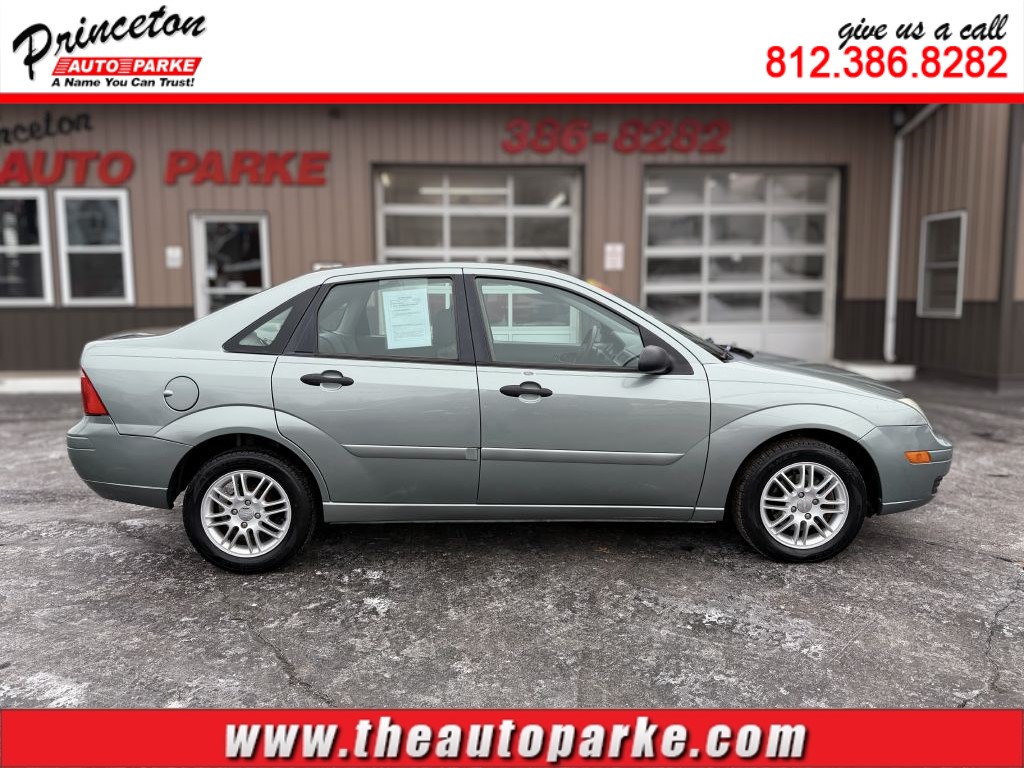 2005 FORD FOCUS ZX4 for sale in Princeton