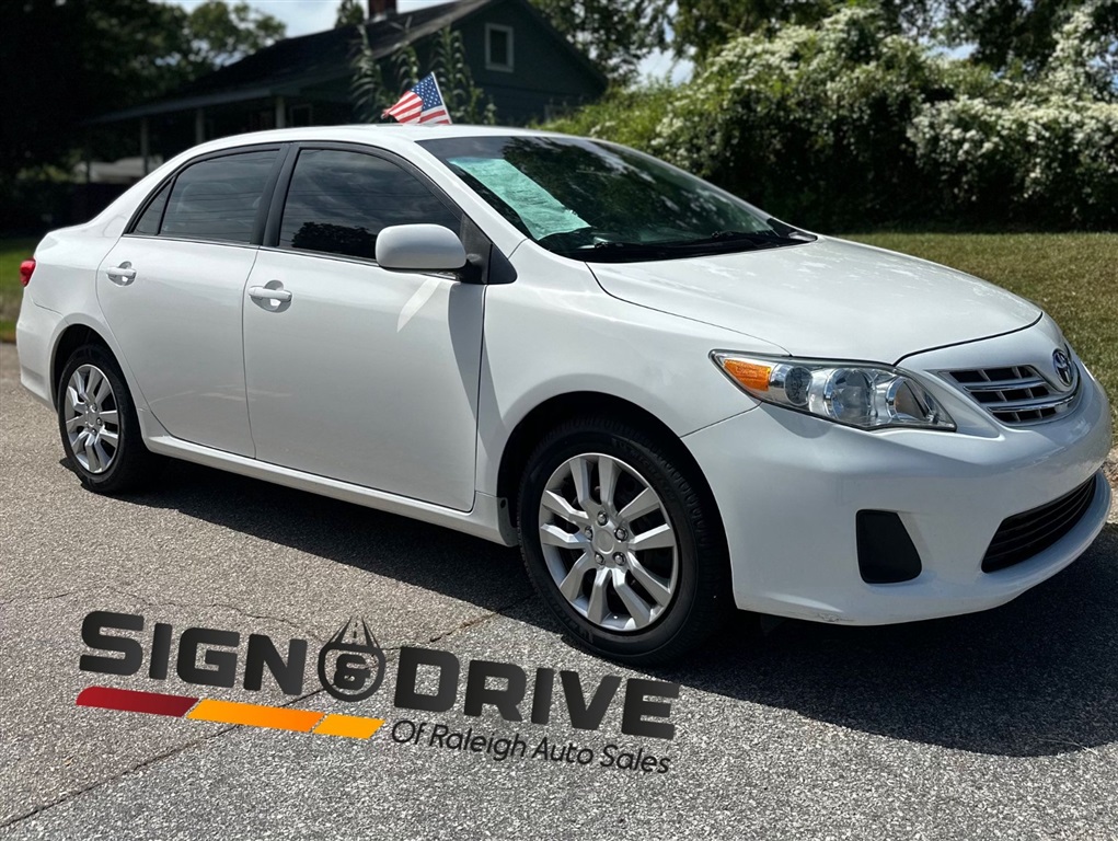 2013 Toyota Corolla LE 4-Speed AT for sale by dealer