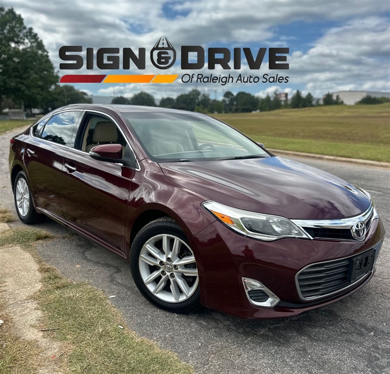 2015 Toyota Avalon XLE for sale by dealer
