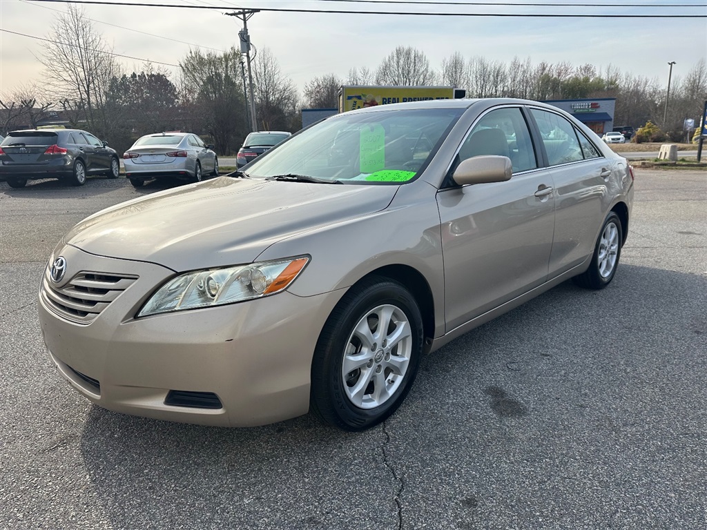 2007 Toyota Camry LE V6 for sale by dealer