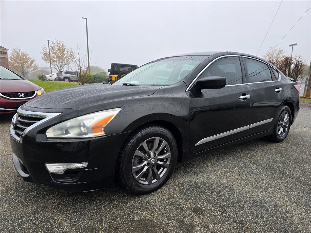 2015 Nissan Altima 2.5 S for sale by dealer
