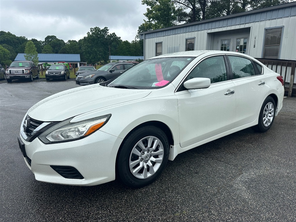 2016 Nissan Altima S for sale by dealer