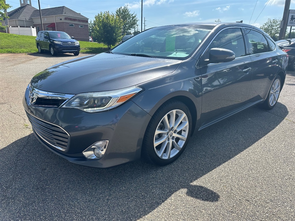 2013 Toyota Avalon Limited for sale by dealer