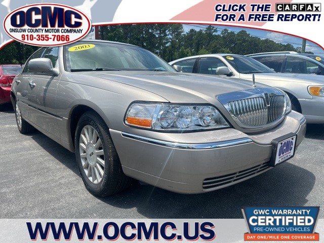 2003 Lincoln Town Car Signature for sale by dealer