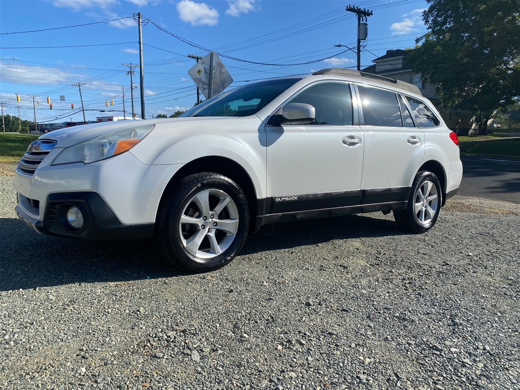 2013 Subaru Outback 2.5i Limited for sale by dealer