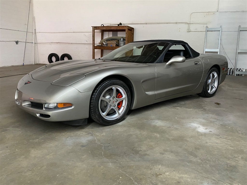 2002 Chevrolet Corvette Convertible for sale by dealer