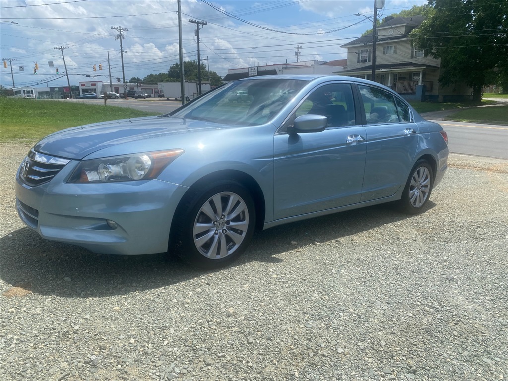 2012 Honda Accord EX-L V6 Sedan AT with Navigation for sale by dealer