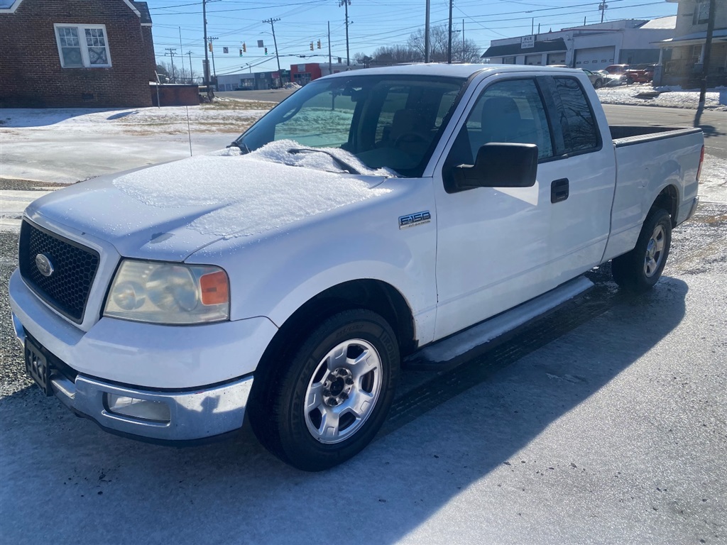 2004 Ford F-150 XLT SuperCab Long Bed 2WD for sale by dealer