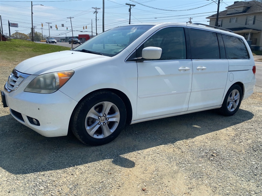 2010 Honda Odyssey Touring for sale by dealer