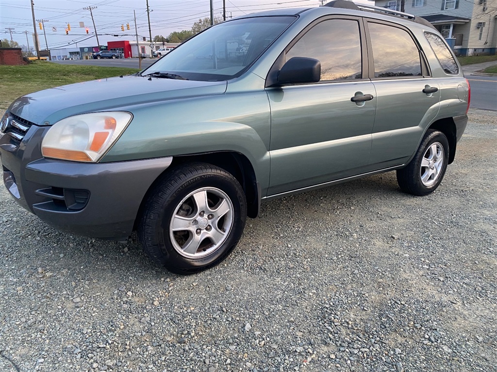 2007 Kia Sportage LX I4 2WD for sale by dealer