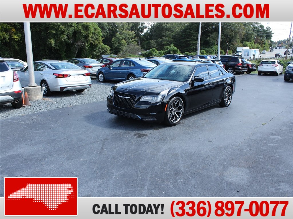 2017 Chrysler 300 Limited RWD for sale by dealer