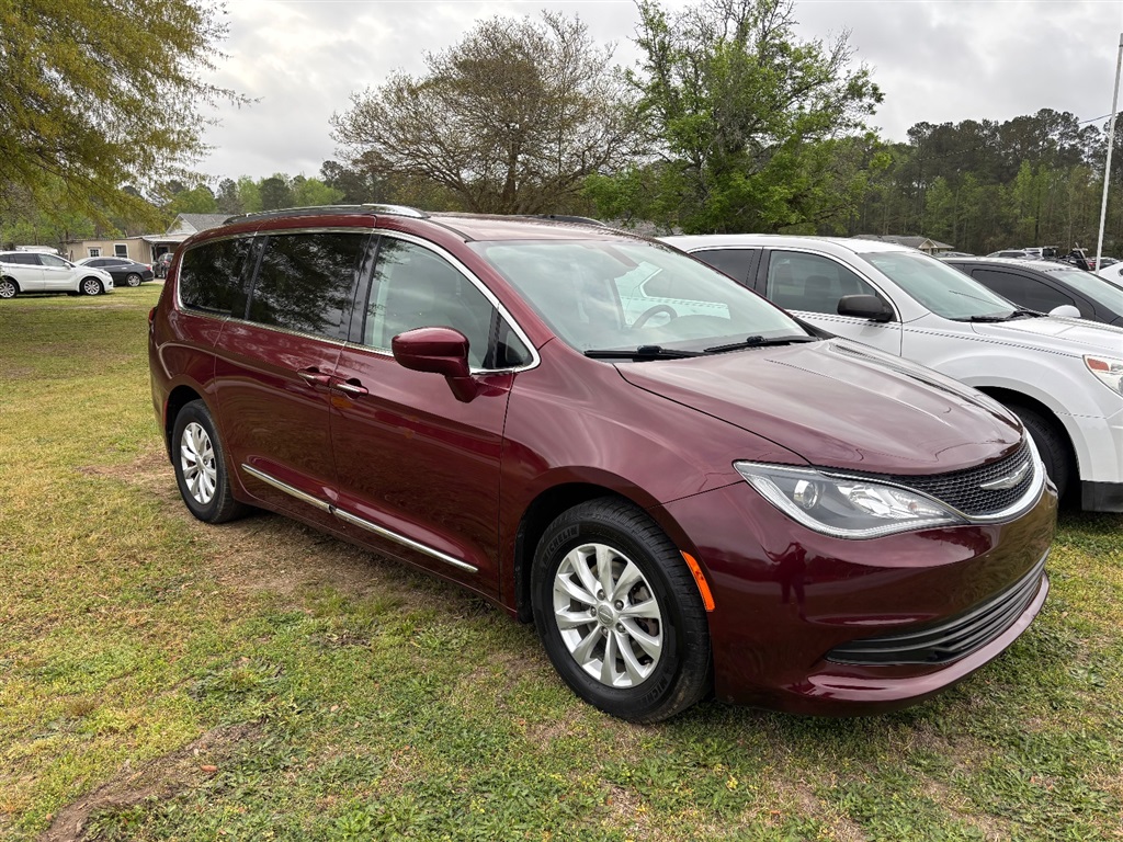 2018 Chrysler Pacifica Touring-L for sale by dealer