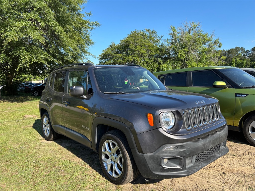 2018 Jeep Renegade Latitude FWD for sale by dealer