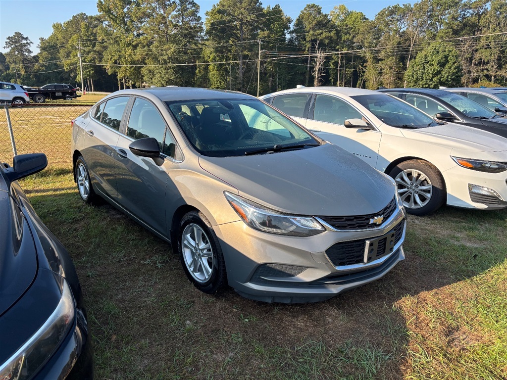 2017 Chevrolet Cruze LT Auto for sale by dealer