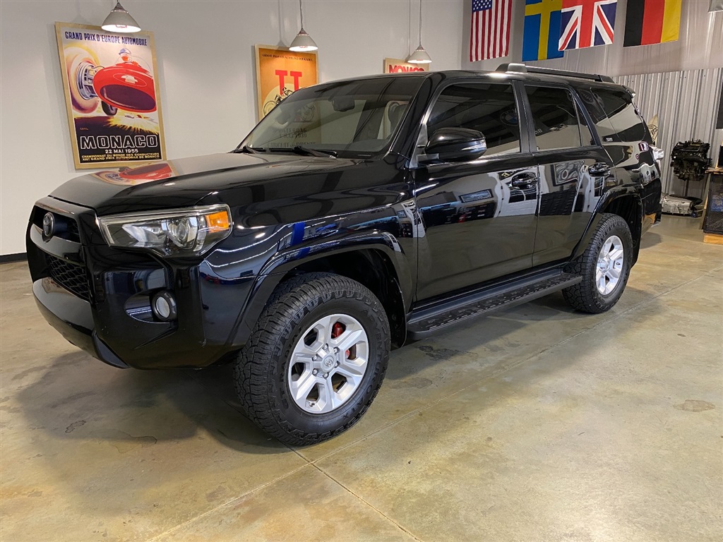 2018 Toyota 4Runner SR5 Premium RWD for sale by dealer