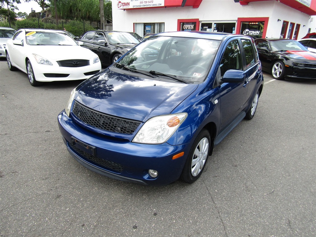 2005 Scion xA Hatchback for sale by dealer