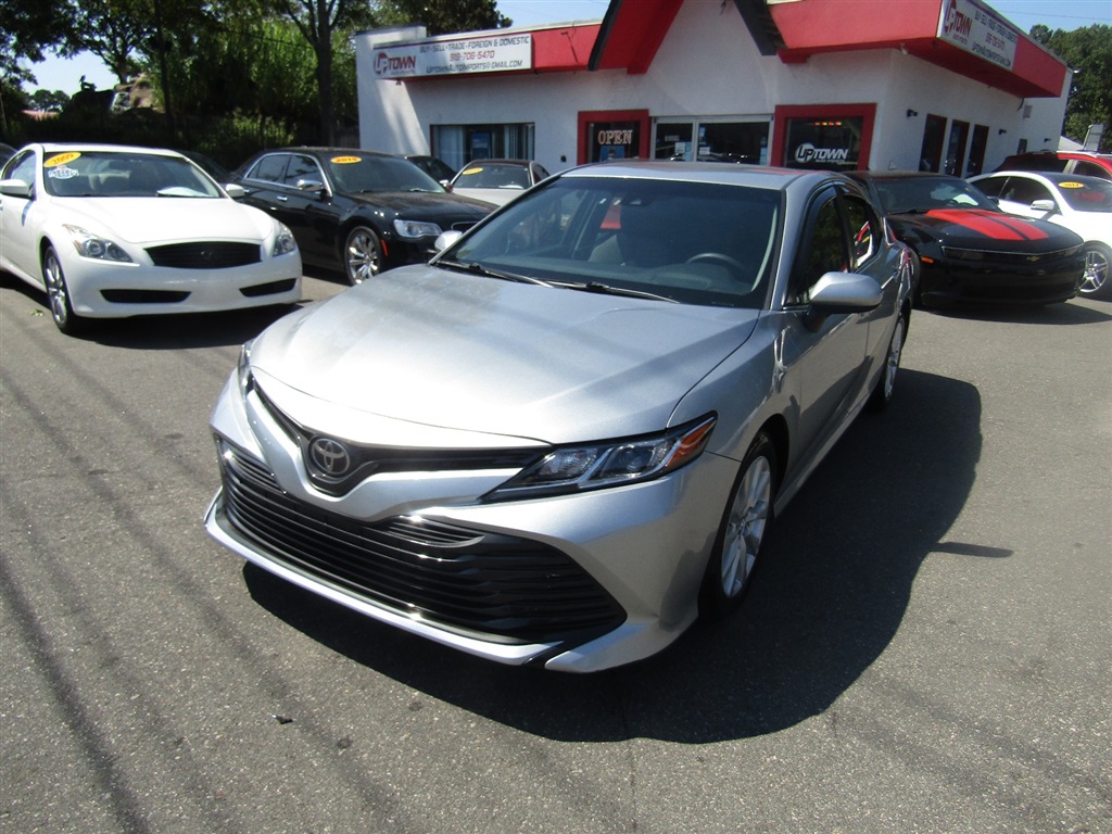 2018 Toyota Camry LE for sale by dealer