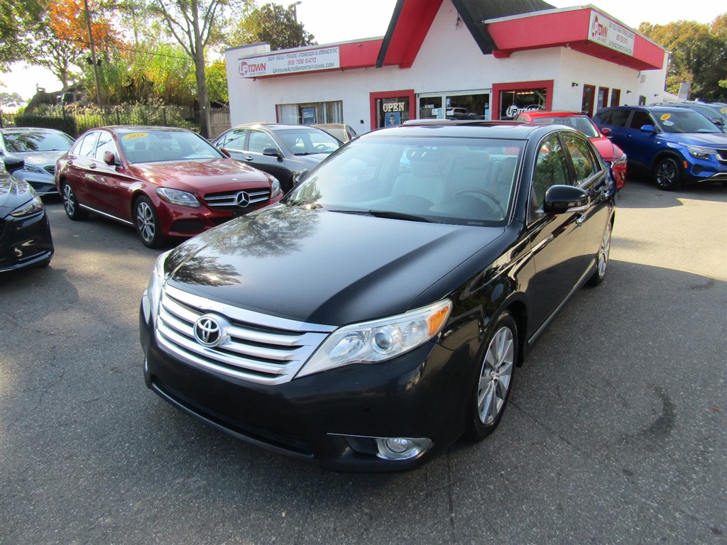 2012 Toyota Avalon Limited for sale by dealer