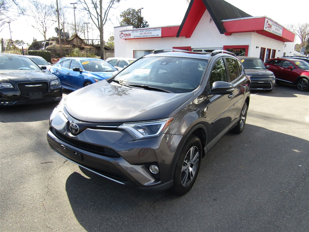 2017 Toyota RAV4 XLE FWD for sale by dealer