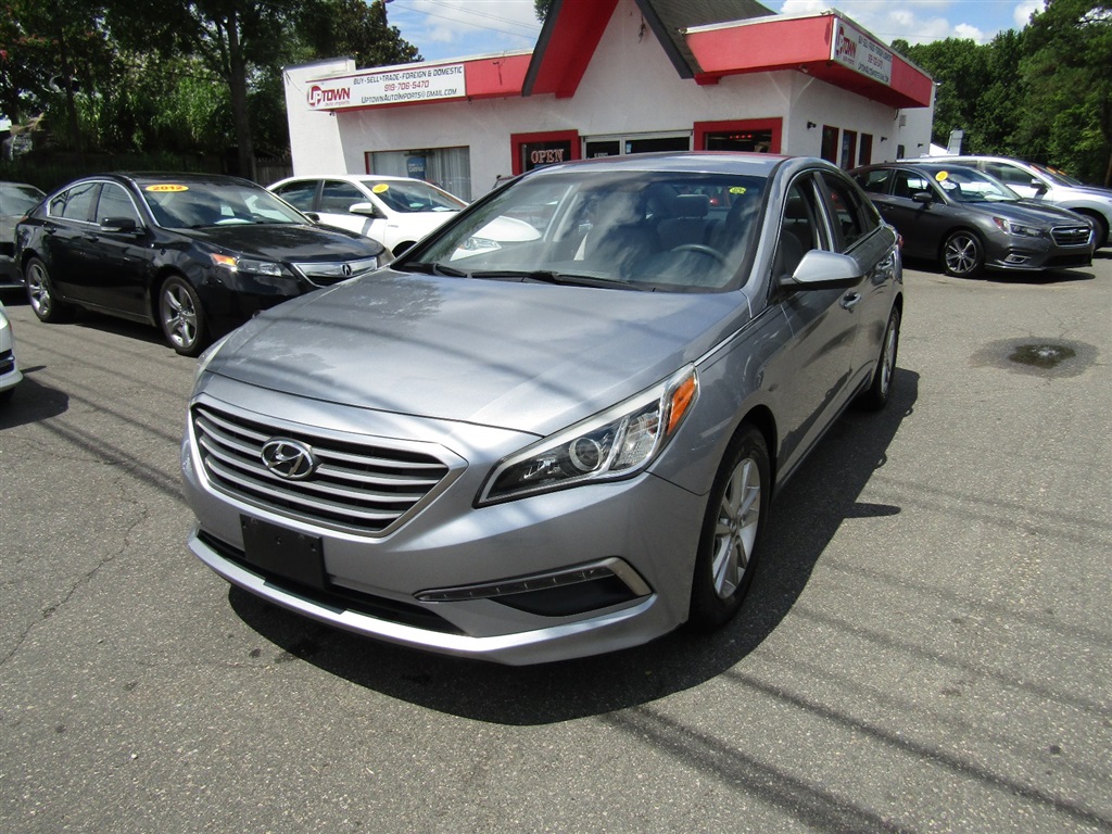 2015 Hyundai Sonata SE for sale by dealer