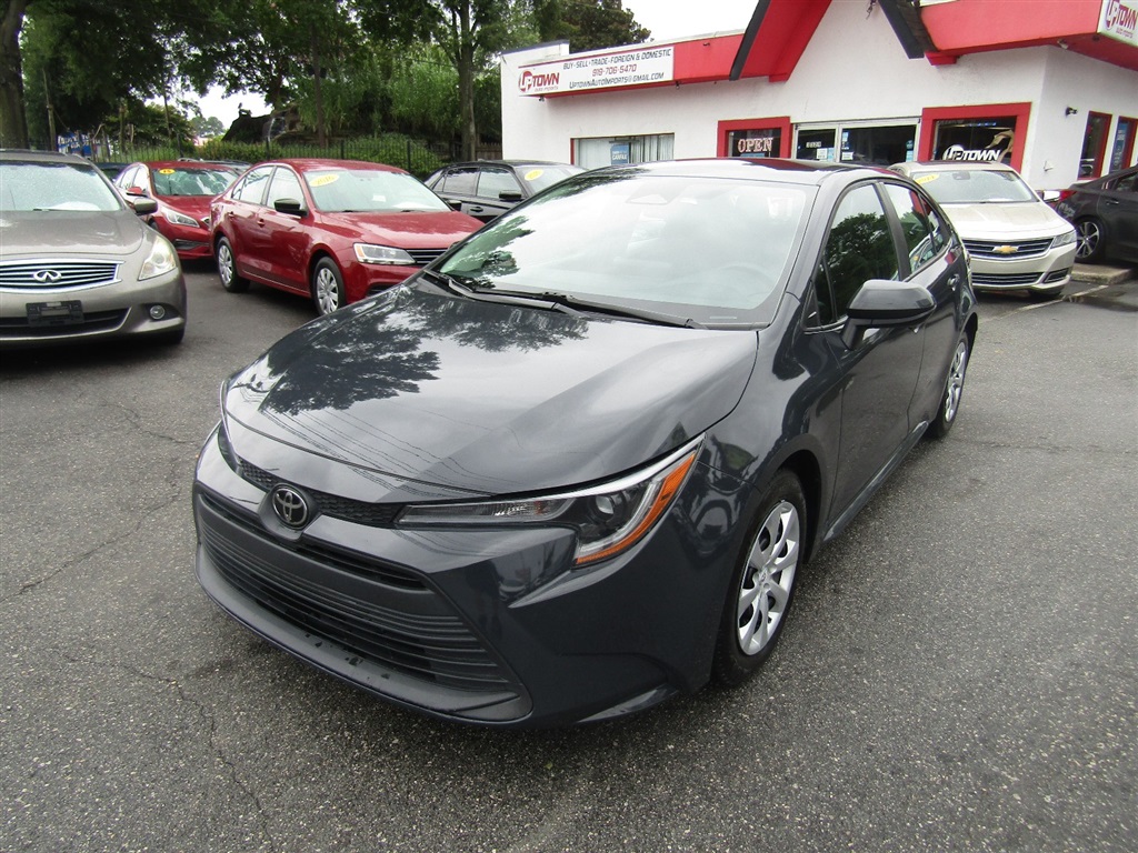 2023 Toyota Corolla LE for sale by dealer