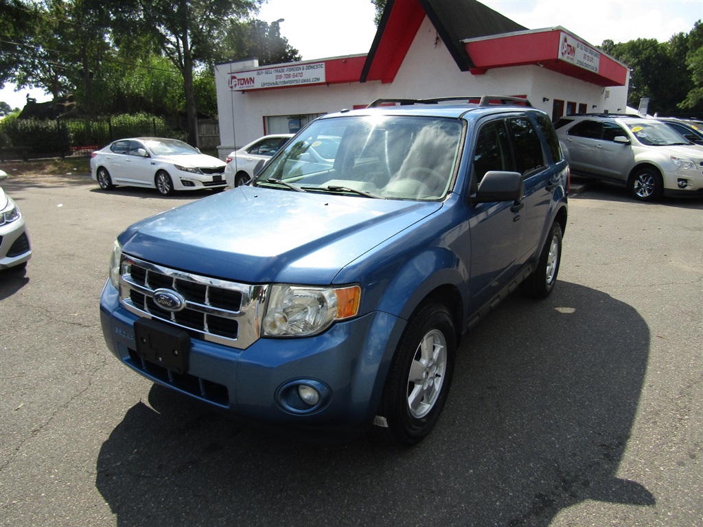 2009 Ford Escape XLT FWD I4 for sale by dealer
