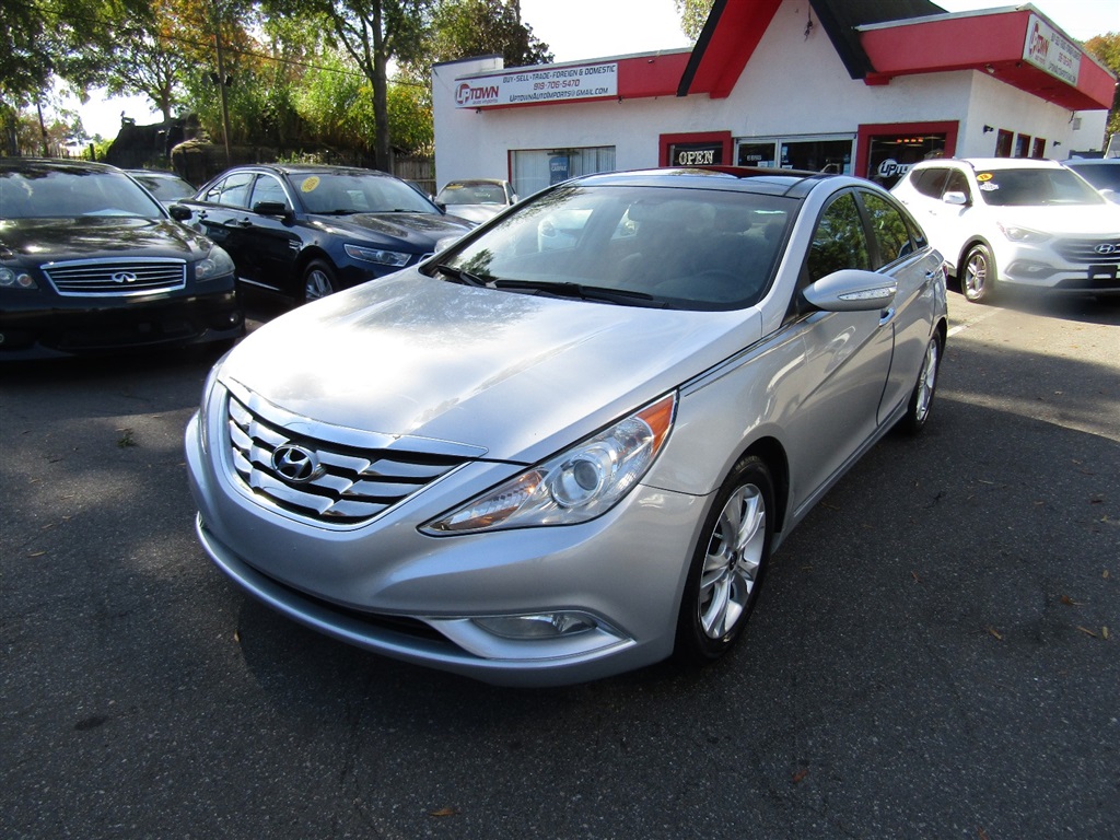 2012 Hyundai Sonata Limited Auto for sale by dealer