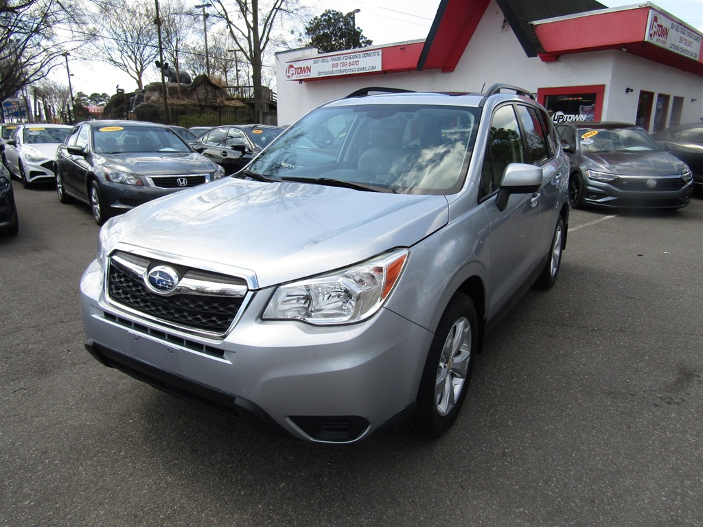 2015 Subaru Forester 2.5i Premium for sale by dealer