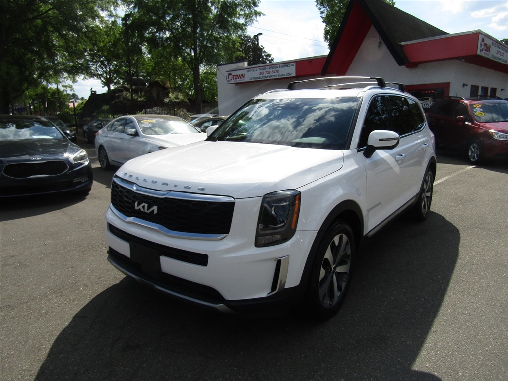 2022 Kia Telluride S AWD for sale by dealer