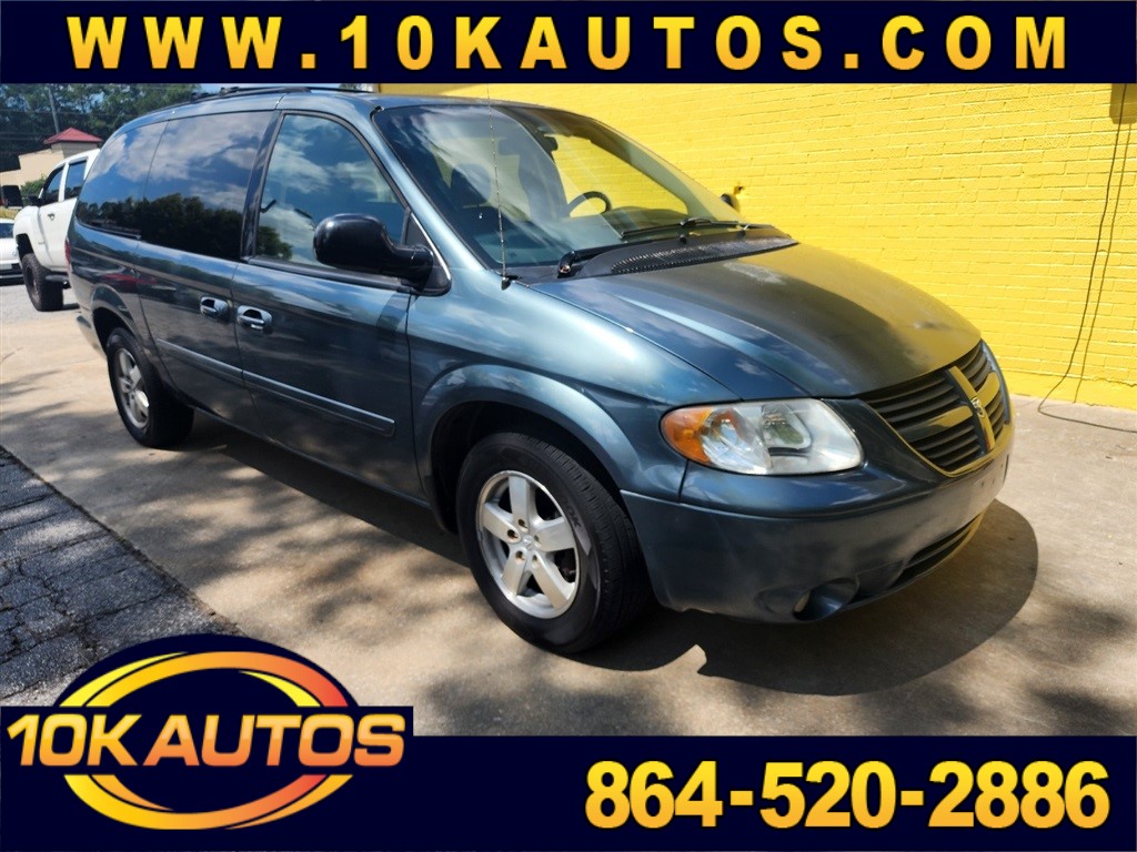 2006 Dodge Grand Caravan SXT for sale by dealer