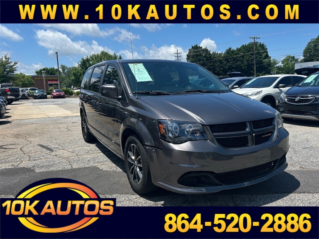 2017 Dodge Grand Caravan SE Plus for sale by dealer