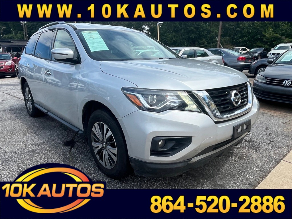 2018 Nissan Pathfinder SV 4WD for sale by dealer
