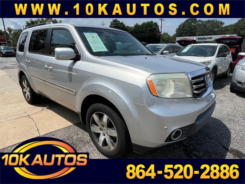 2012 Honda Pilot Touring 2WD 5-Spd AT with DVD for sale by dealer