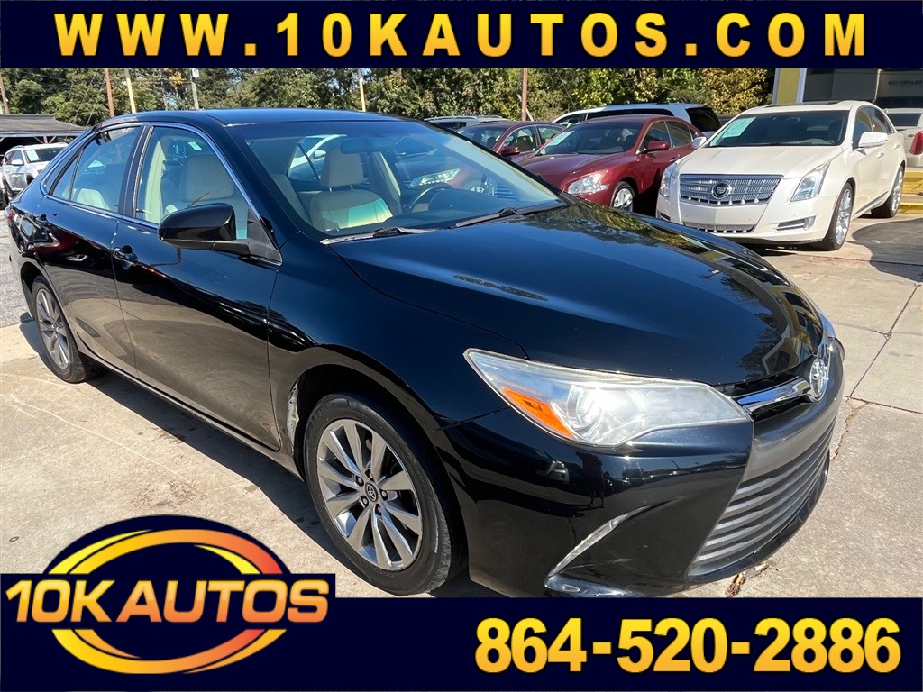 2017 Toyota Camry XLE for sale by dealer