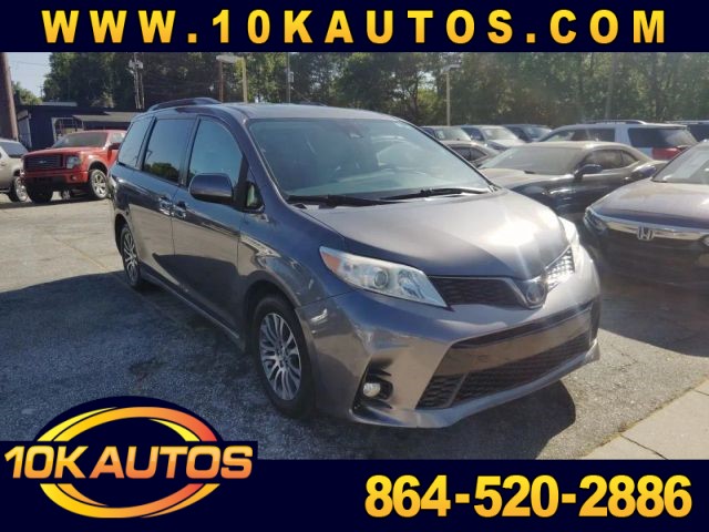 2018 Toyota Sienna XLE Minivan 4D for sale by dealer