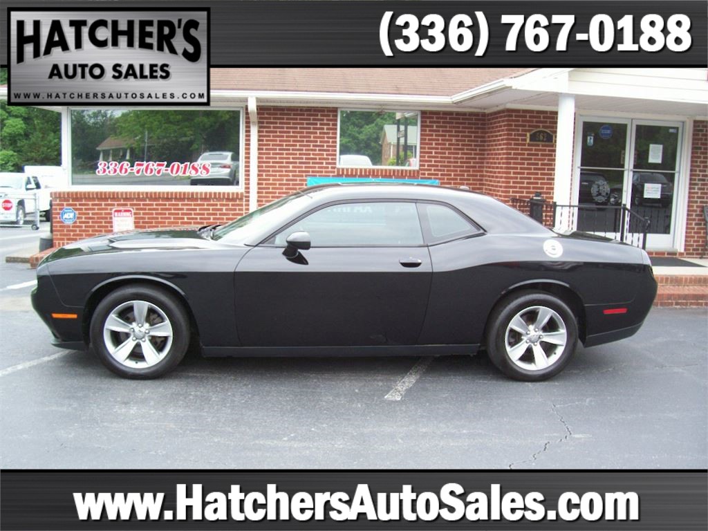 2016 Dodge Challenger SXT for sale by dealer