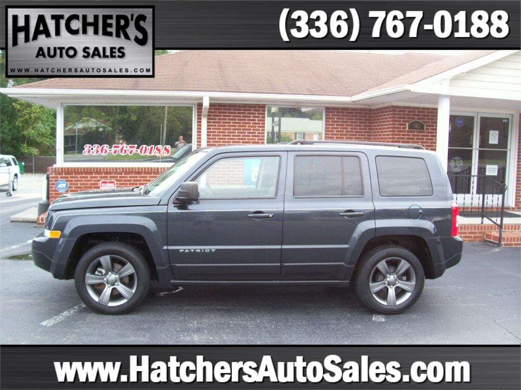 2015 Jeep Patriot Latitude 2WD for sale by dealer