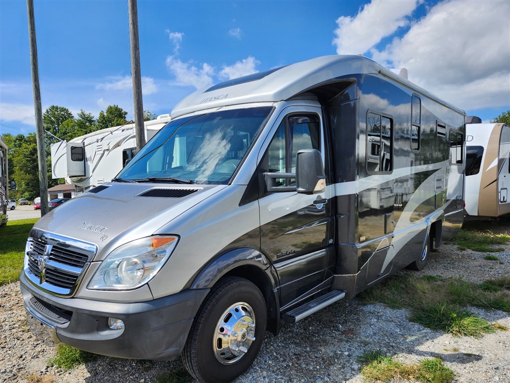 2008 Itasca Navion IQ 24DL 3500 for sale by dealer