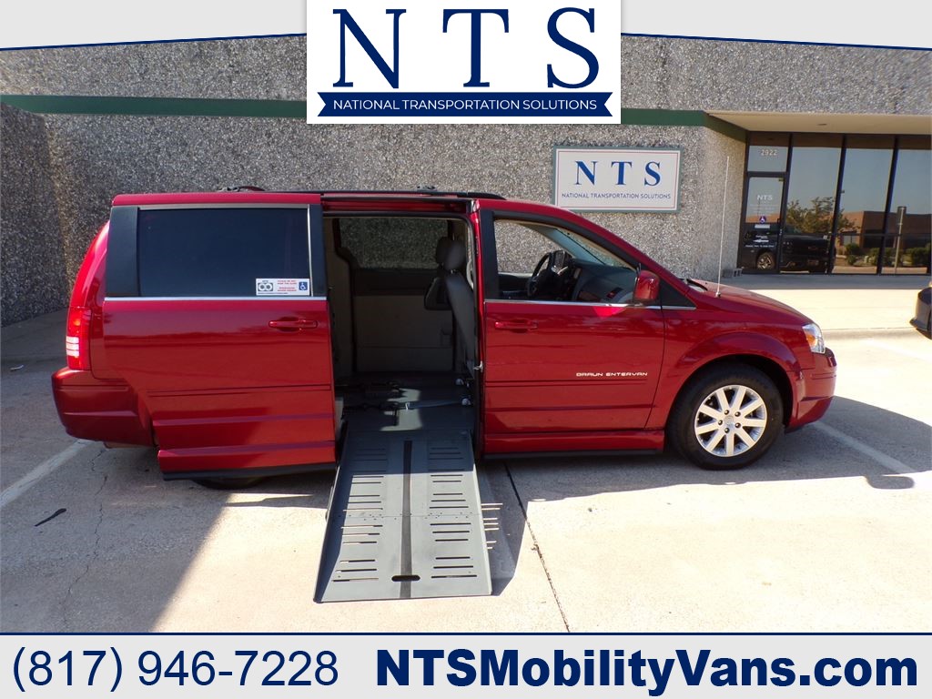 2008 CHRYSLER TOWN & COUNTRY TOURING-L for sale by dealer