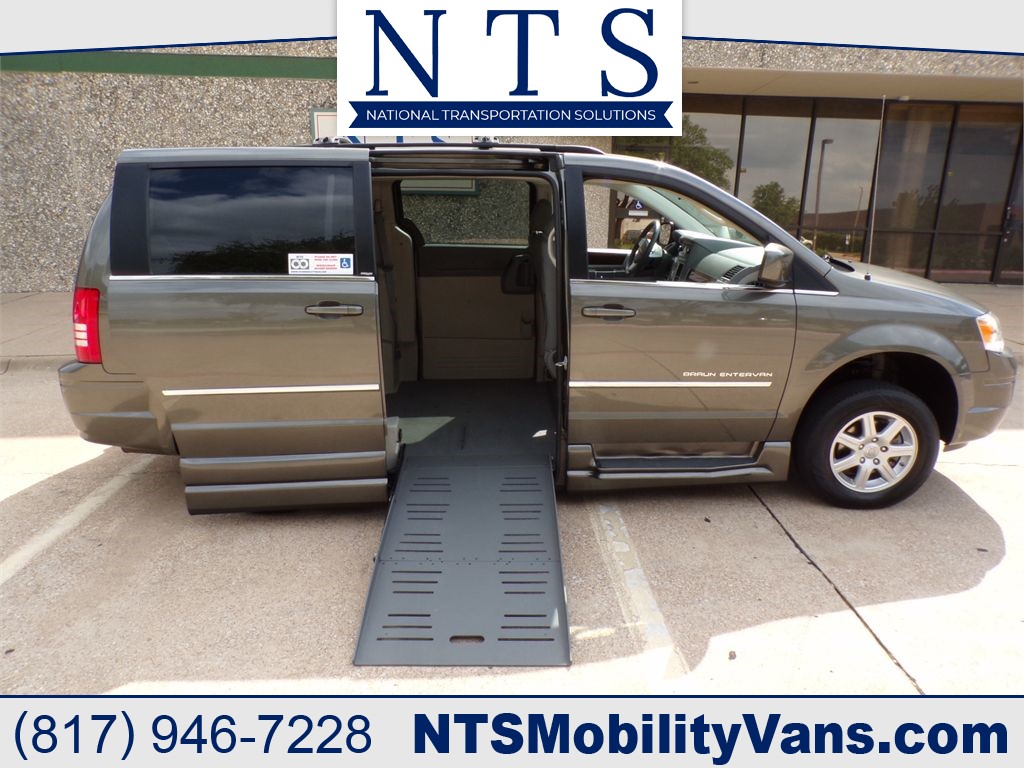 2010 CHRYSLER TOWN & COUNTRY  for sale by dealer